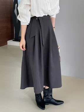 Elegant Knotted Midi Skirts