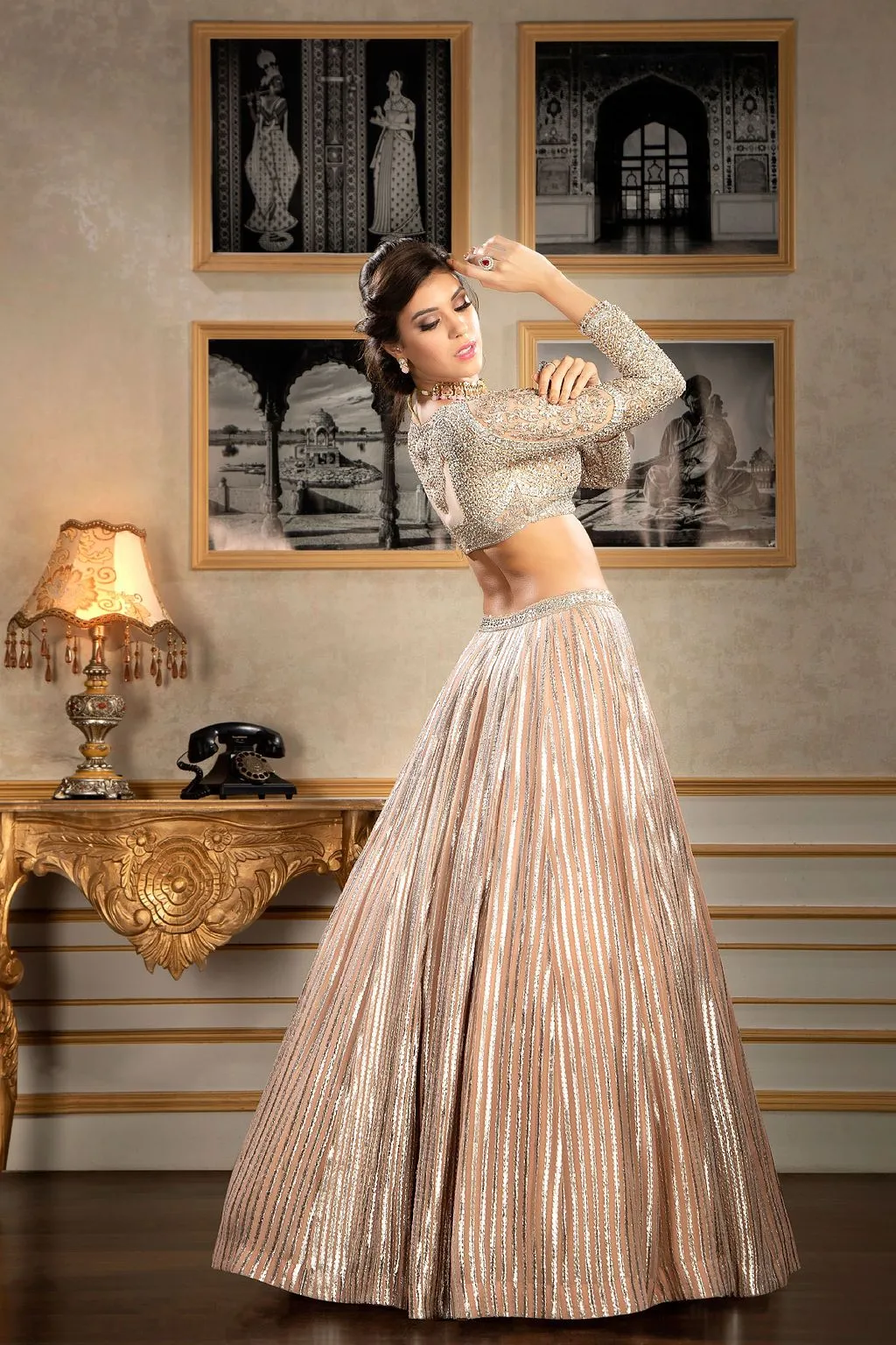 Elegant top and skirt