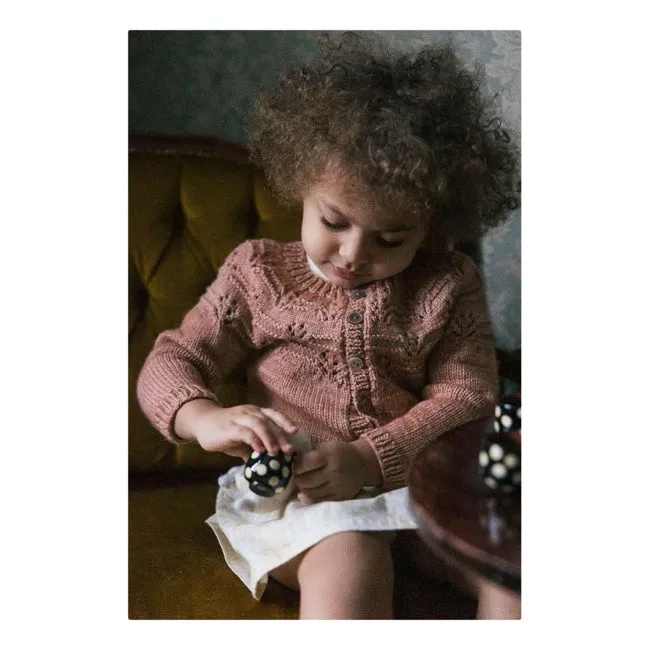 Making Memories: Timeless Knits for Children from Laine