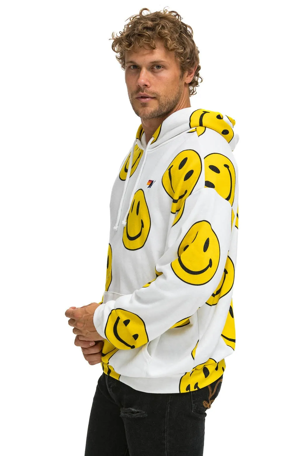 SMILEY REPEAT RELAXED PULLOVER HOODIE - WHITE