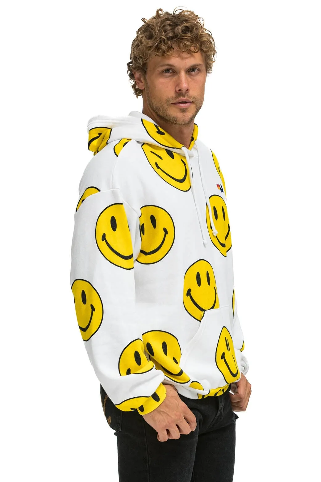 SMILEY REPEAT RELAXED PULLOVER HOODIE - WHITE